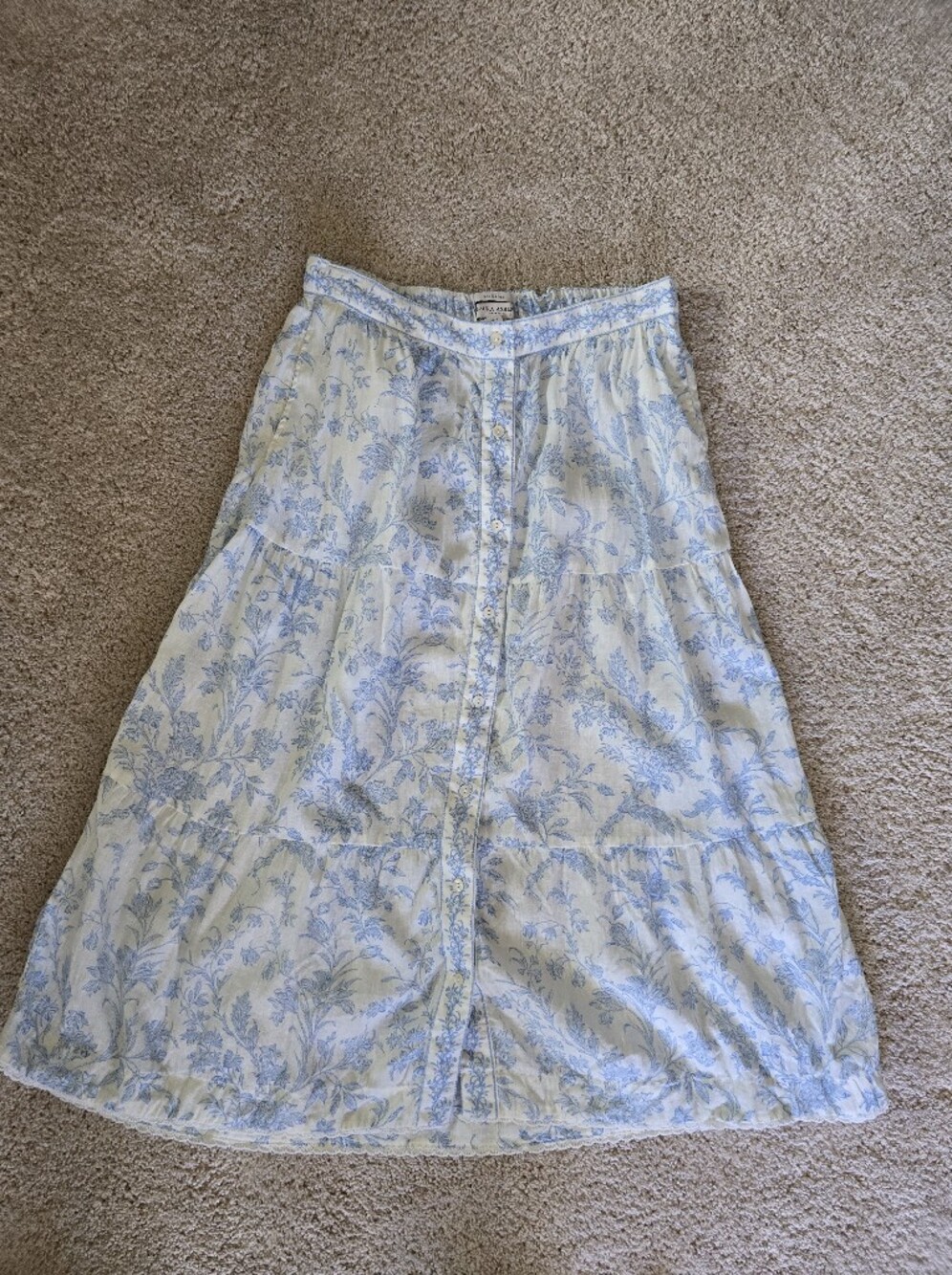 Laura Ashley Blue White Floral Long Floral 100% Linen Skirt Size Large Womens